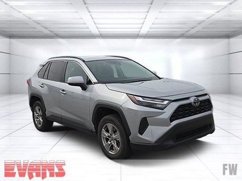 Certified 2025 Toyota RAV4 XLE AWD/4WD image 1