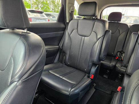 Used 2022 Kia Sorento S FWD image 12