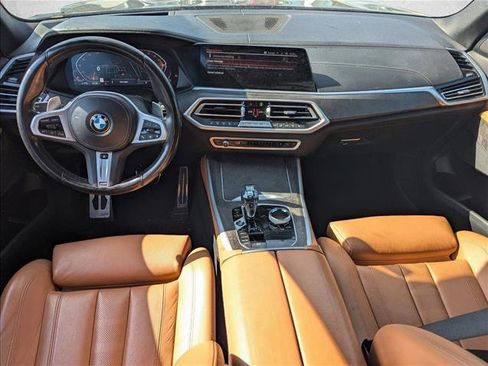 Used 2022 BMW X5 sDrive40i w/ M Sport Package image 16