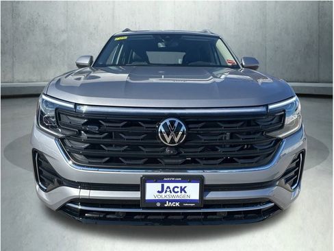 New 2026 Volkswagen Atlas SEL Premium R-Line AWD/4WD image 8