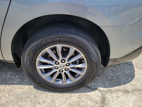 Used 2024 Buick Enclave Premium image 10