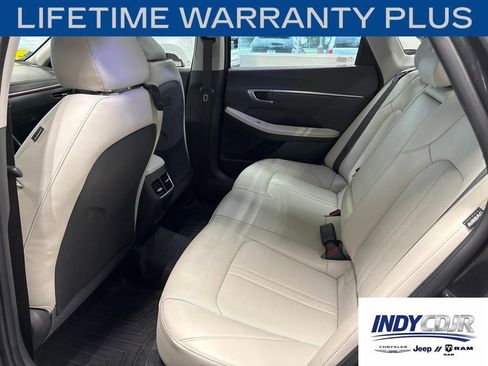 Used 2022 Hyundai Sonata Limited FWD image 9