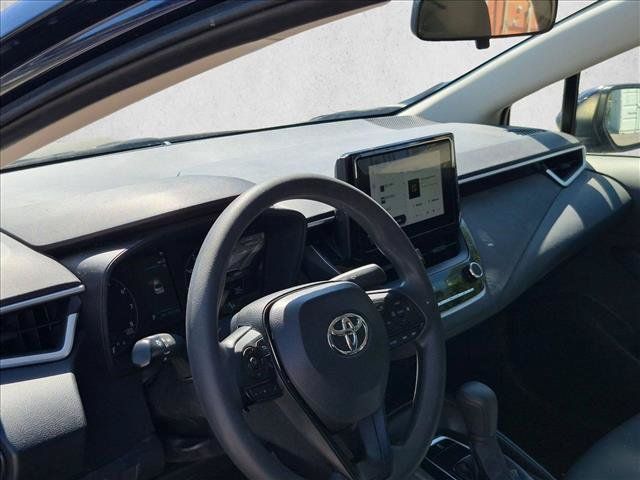 Used 2023 Toyota Corolla LE FWD image 6