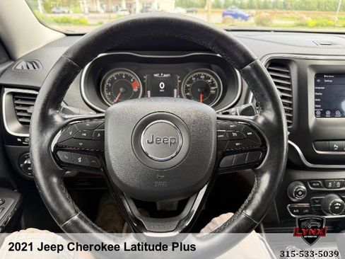 Used 2021 Jeep Cherokee Latitude Plus AWD/4WD image 48