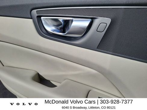 New 2026 Volvo XC60 T8 Ultra w/ Protection Package Premier AWD/4WD image 15