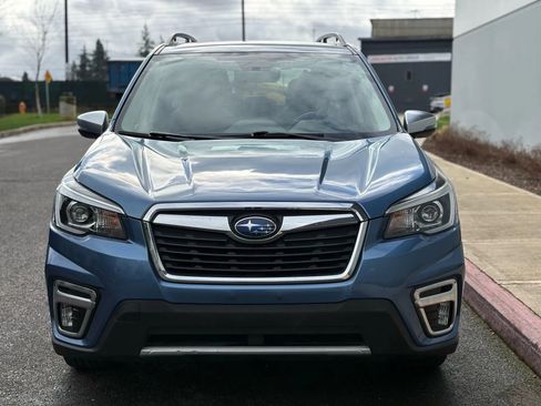 Used 2019 Subaru Forester Touring image 9