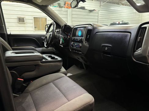 Used 2018 Chevrolet Silverado 1500 LT w/ All Star Edition AWD/4WD image 25