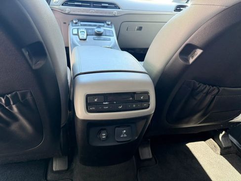 Used 2020 Hyundai Palisade SEL w/ Premium Package FWD image 29