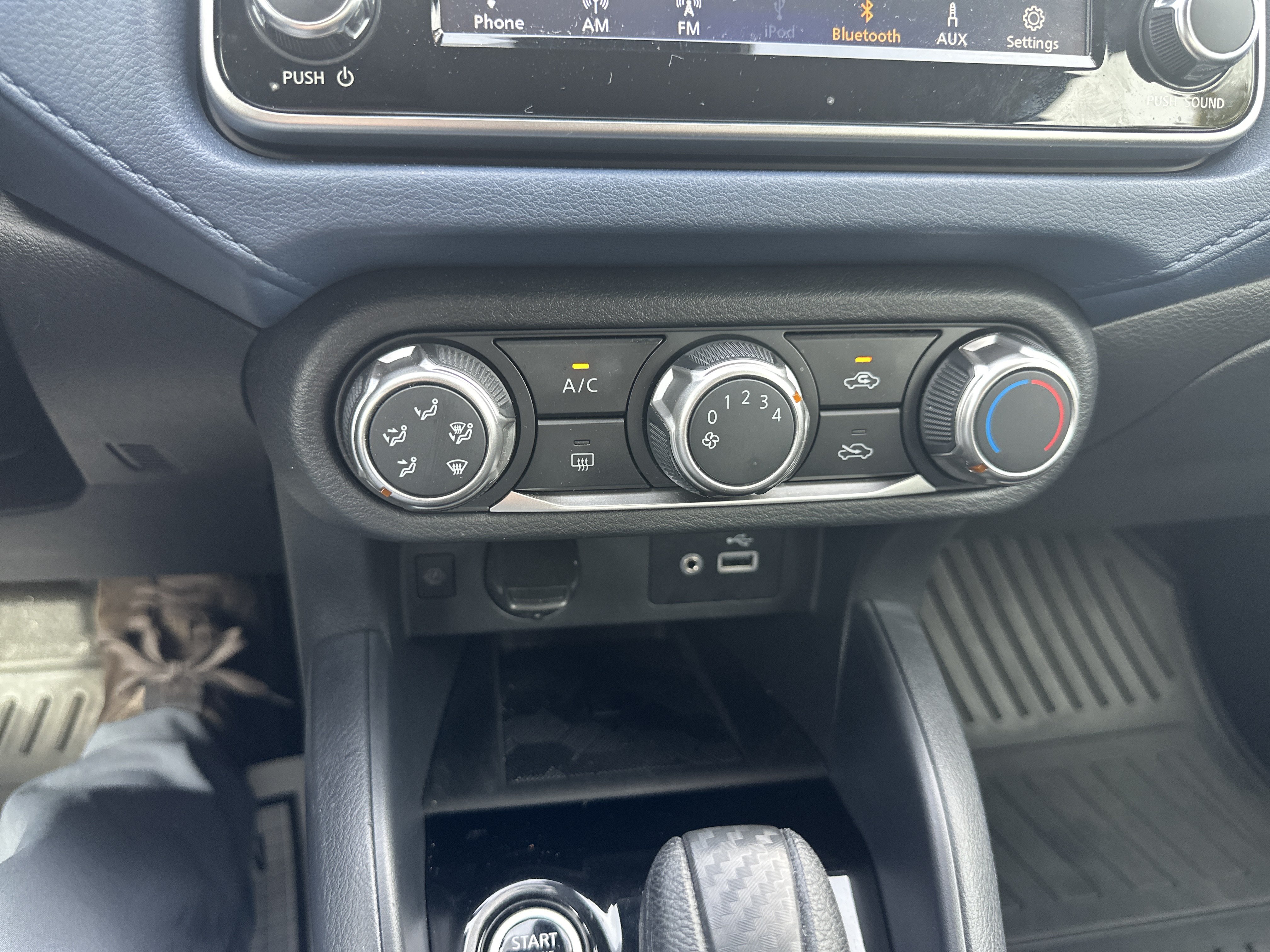 Certified 2025 Nissan Versa SV w/ Trunk Package FWD image 22