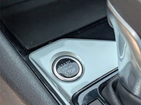 Used 2024 Nissan Altima 2.5 SV FWD image 24