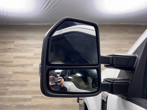 Used 2022 Ford F350 Lariat w/ Lariat Ultimate Package image 32