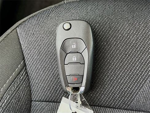 Used 2024 Chevrolet Trax LS image 27
