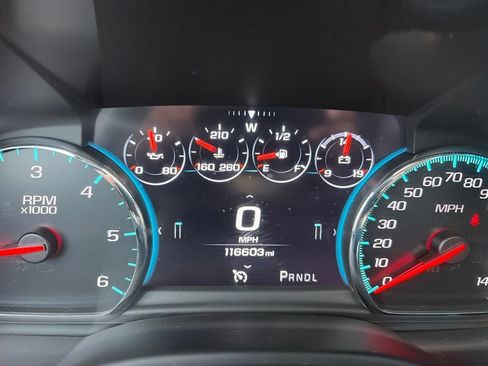 Used 2018 Chevrolet Tahoe Premier RWD image 17
