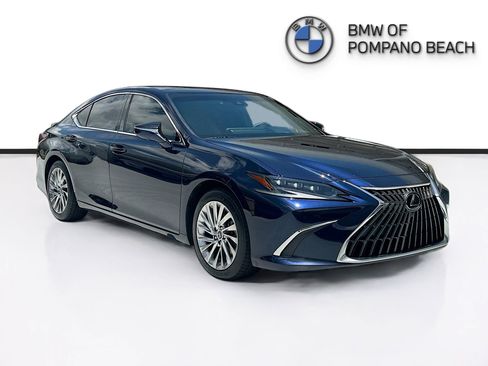 Used 2023 Lexus ES 350 Ultra Luxury w/ Accessory Package (Z2) FWD image 1