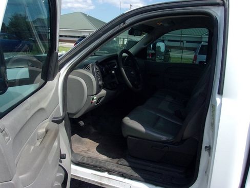 Used 2014 Chevrolet Silverado 2500 W/T RWD image 10