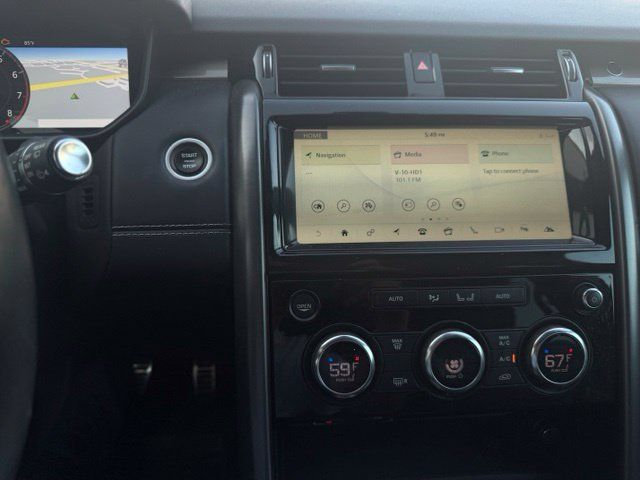 Used 2018 Land Rover Discovery HSE AWD/4WD image 10