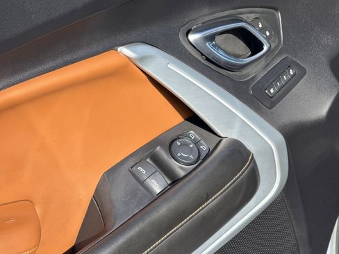 Used 2016 Chevrolet Camaro LT image 14