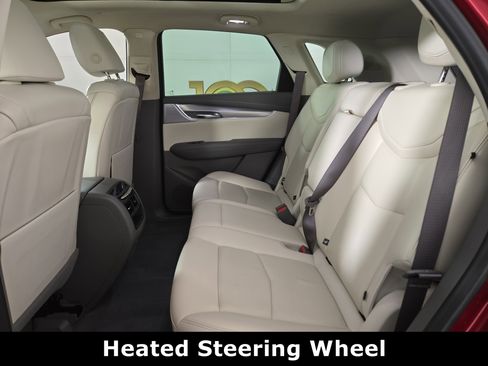 Used 2021 Cadillac XT5 Premium Luxury image 13