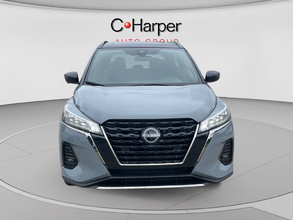 Used 2023 Nissan Kicks SR FWD image 8