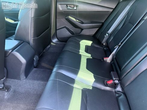 Used 2024 Honda Accord Sport image 28