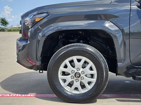 Used 2025 Toyota Tacoma SR RWD image 13