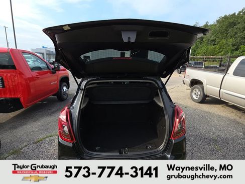 Used 2019 Buick Encore Preferred w/ Safety Package FWD image 13