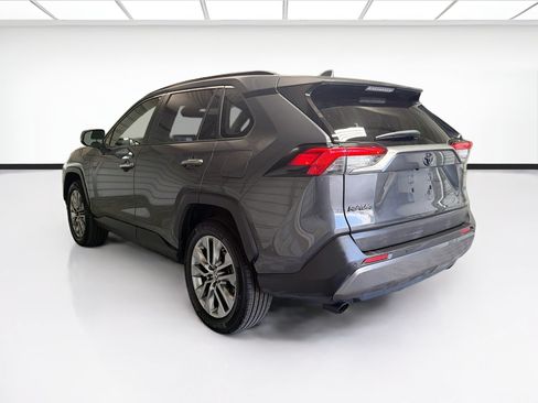Used 2021 Toyota RAV4 Limited w/ Carpet Mat Package (TMS) FWD image 6
