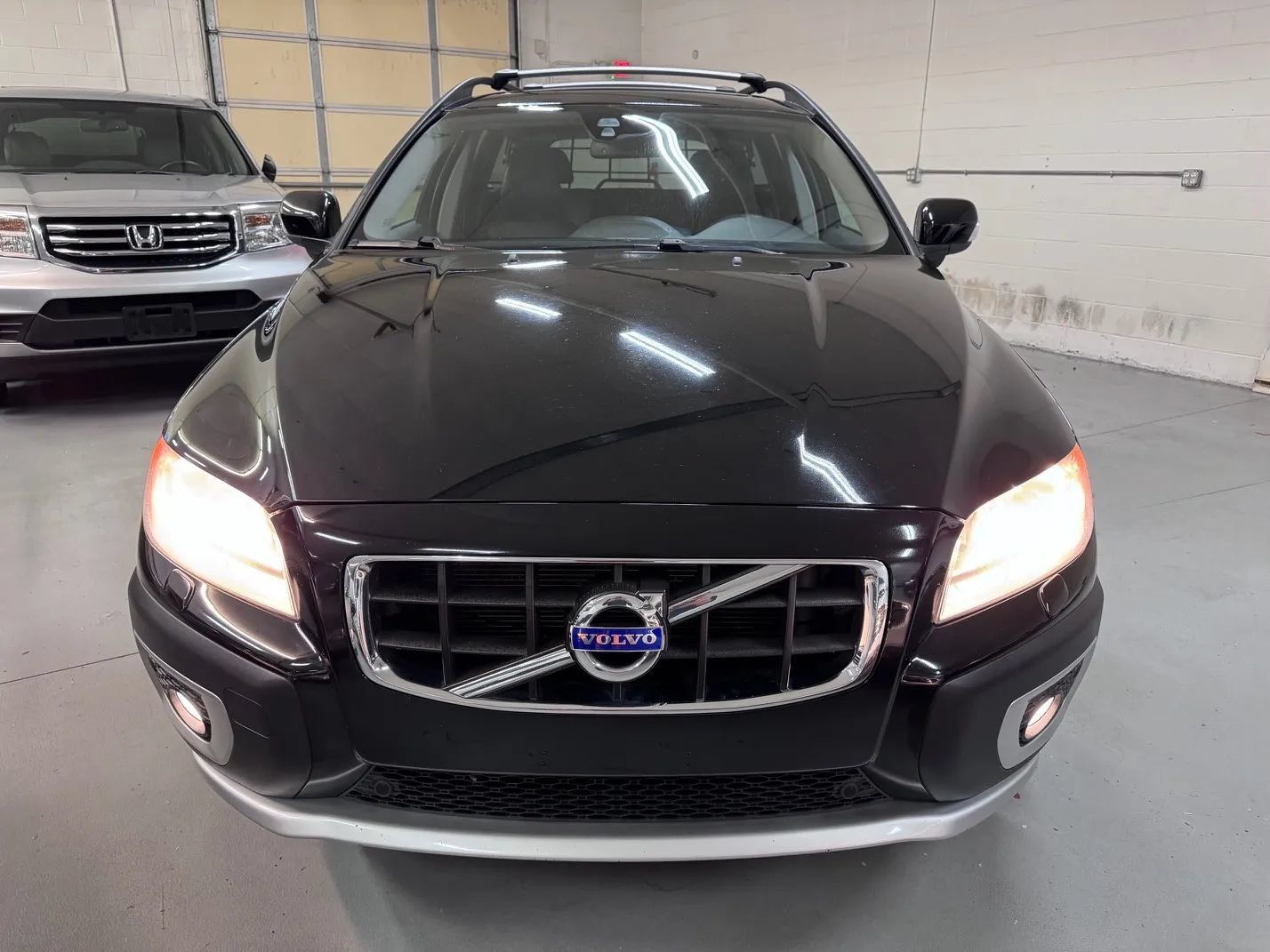 Used 2012 Volvo XC70 T6 AWD/4WD image 8