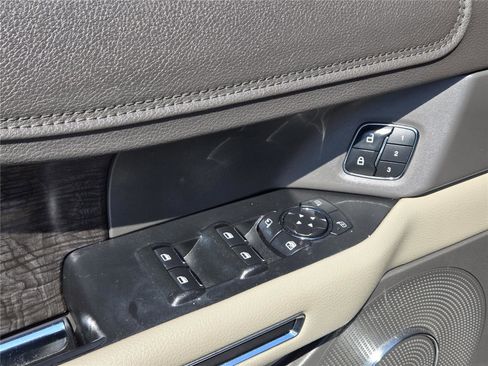 Used 2019 Ford Expedition Max Limited w/ Equipment Group 301A RWD image 14