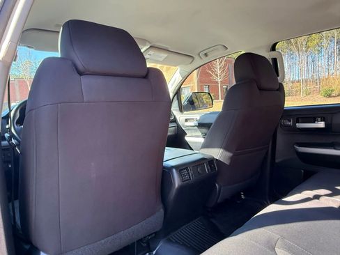 Used 2020 Toyota Tundra SR5 w/ SR5 Upgrade Package image 17