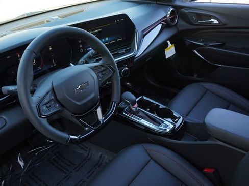 New 2026 Chevrolet Trax RS w/ Sunroof Package image 28