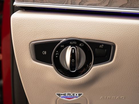 Used 2019 Mercedes-Benz E 300 4MATIC w/ Driver Assistance Package image 36