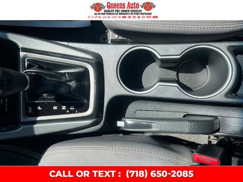 Used 2014 Hyundai Elantra SE FWD image 15