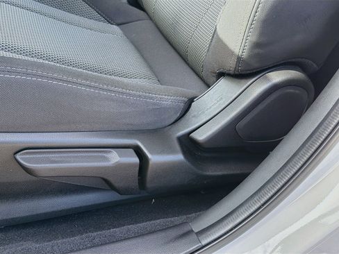 Certified 2024 Subaru Crosstrek 2.0i Premium w/ Crosstrek Mirror Package AWD/4WD image 23