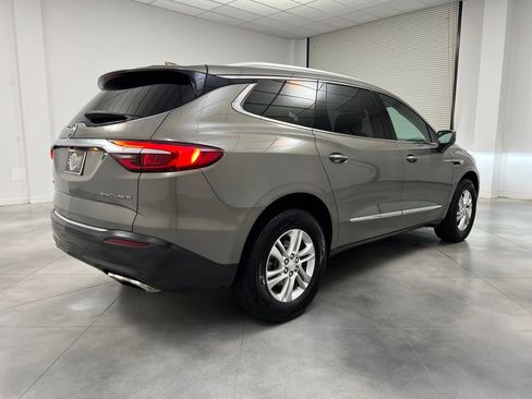 Used 2018 Buick Enclave Premium image 7