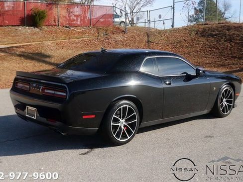 Used 2018 Dodge Challenger R/T Scat Pack image 5