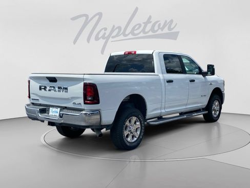 Used 2026 RAM 2500 Big Horn AWD/4WD image 6