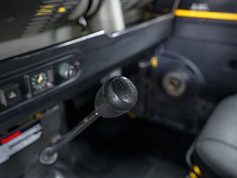 Used 1995 Land Rover Defender 90 image 10