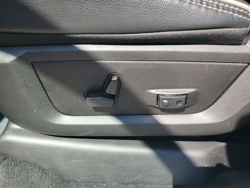 Used 2024 RAM 2500 Laramie image 24