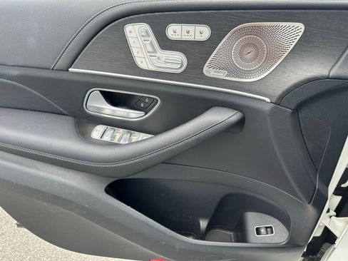 Used 2024 Mercedes-Benz GLE 350 4MATIC image 5