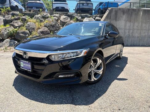 Used 2019 Honda Accord EX-L image 2