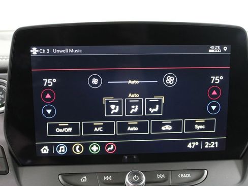 Used 2025 Chevrolet Blazer LT image 49