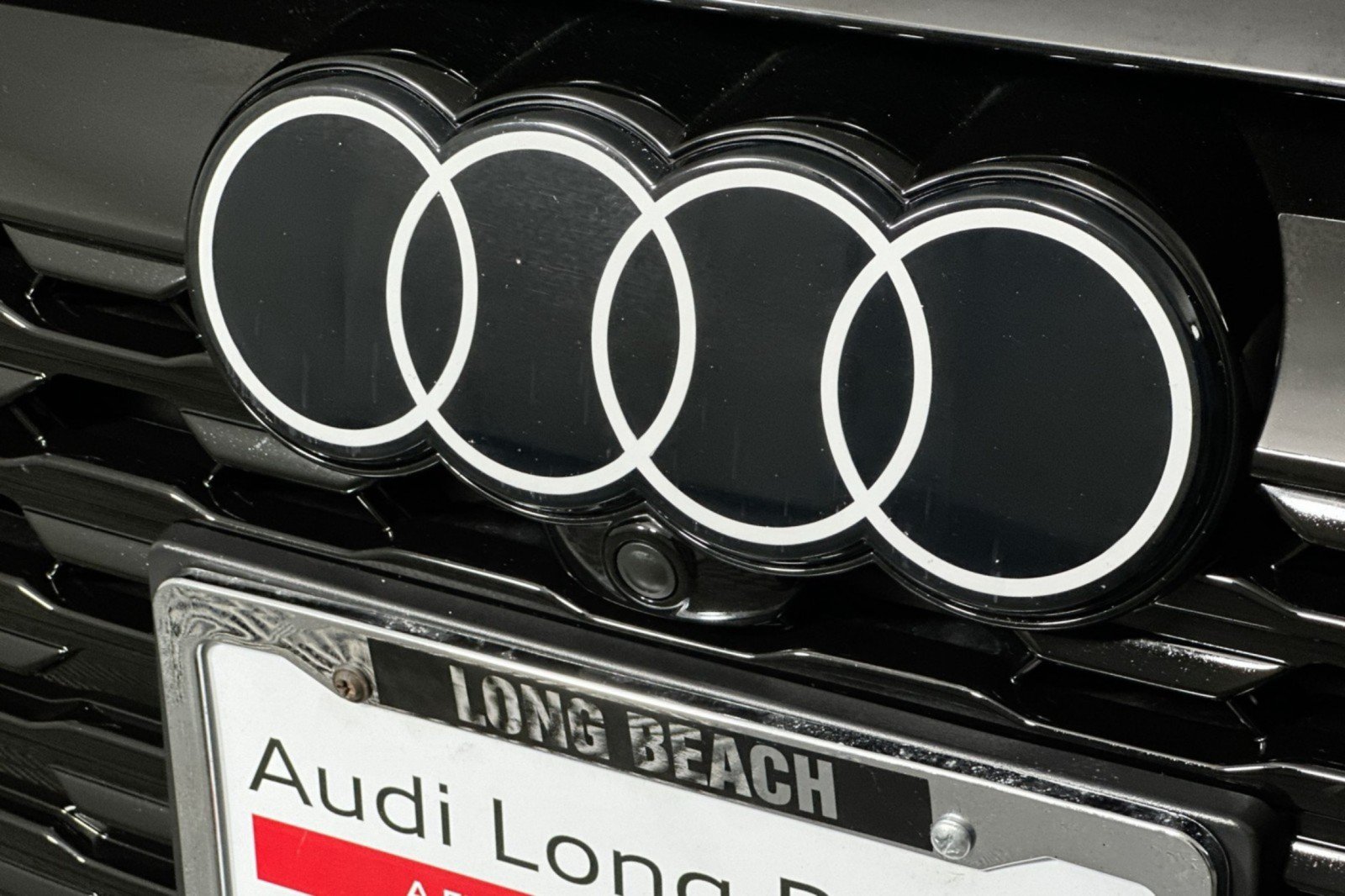 Used 2024 Audi Q8 e-tron Premium Plus AWD/4WD image 15