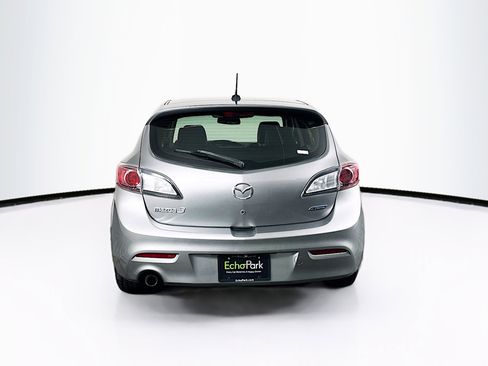 Used 2012 MAZDA MAZDA3 i Grand Touring w/ Tech Pkg FWD image 7