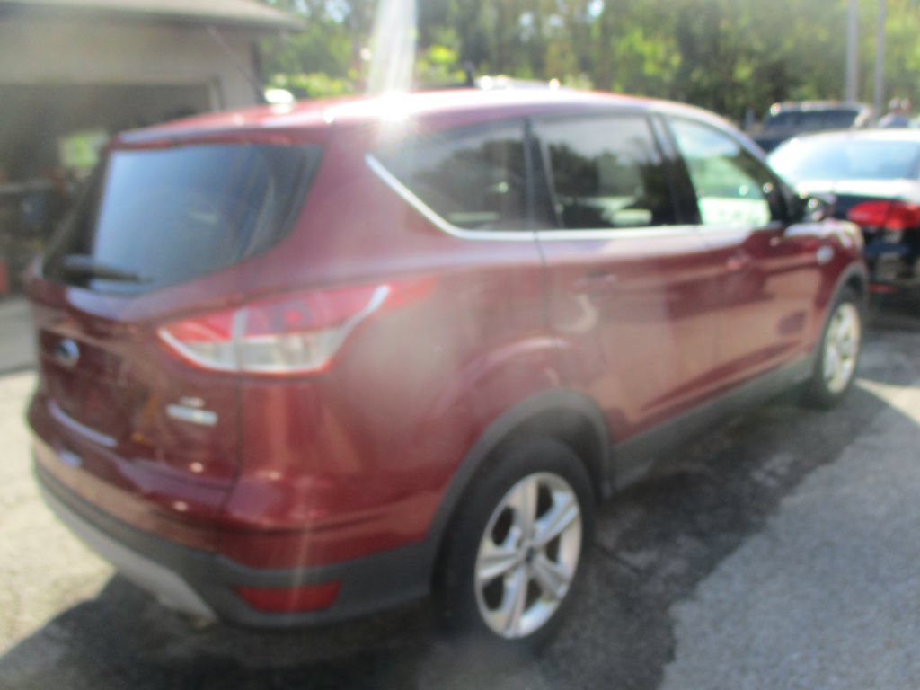 Used 2015 Ford Escape SE FWD image 4