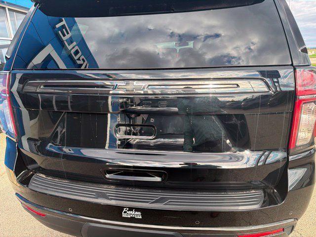 Used 2021 Chevrolet Tahoe Z71 w/ Z71 Off-Road Package AWD/4WD image 4