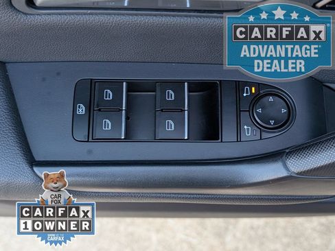 Certified 2025 MAZDA CX-50 AWD 2.5 S w/ Premium Package image 15