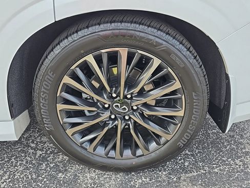 Used 2026 INFINITI QX80 Autograph image 7