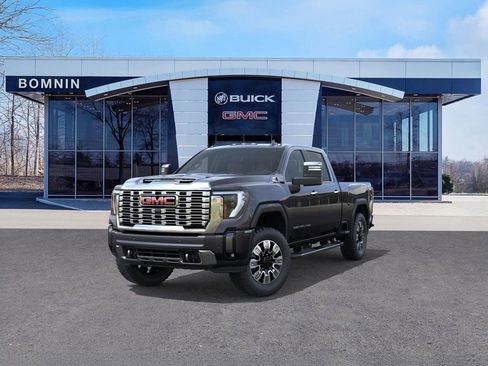 New 2026 GMC Sierra 2500 Denali w/ Technology Package image 8