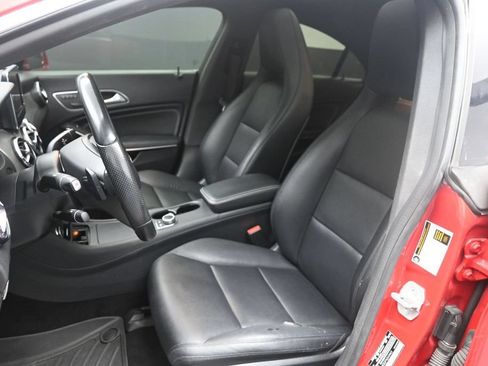 Used 2015 Mercedes-Benz CLA 250 image 18